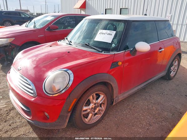 2012 MINI COOPER