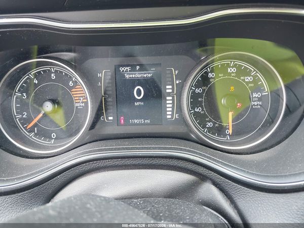 2019 JEEP CHEROKEE LATITUDE FWD