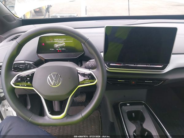 2025 VOLKSWAGEN ID.4 AWD PRO — I132