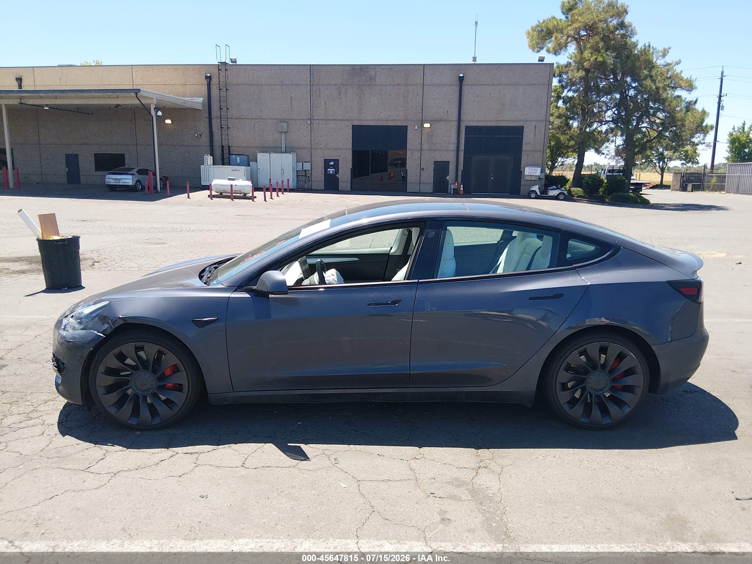 2022 TESLA MODEL 3