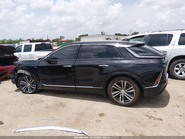 2024 CADILLAC LYRIQ LUXURY W/1SC