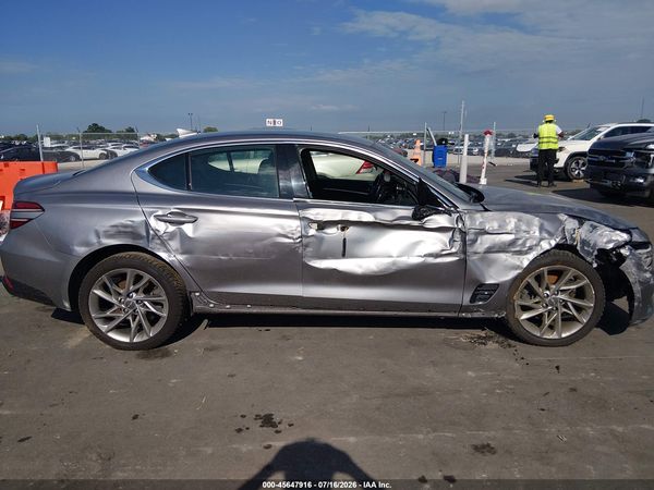 2022 GENESIS G70 2.0T RWD