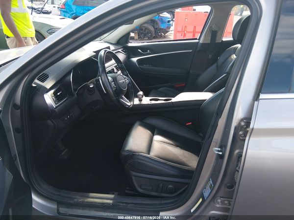 2022 GENESIS G70 2.0T RWD