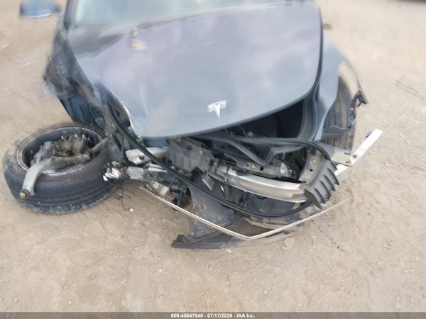 2018 TESLA MODEL 3 LONG RANGE/PERFORMANCE
