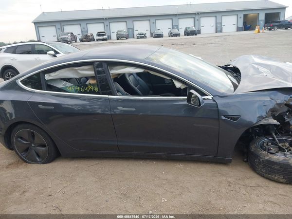 2018 TESLA MODEL 3 LONG RANGE/PERFORMANCE