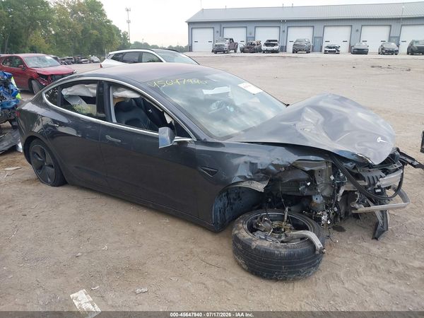 2018 TESLA MODEL 3 LONG RANGE/PERFORMANCE