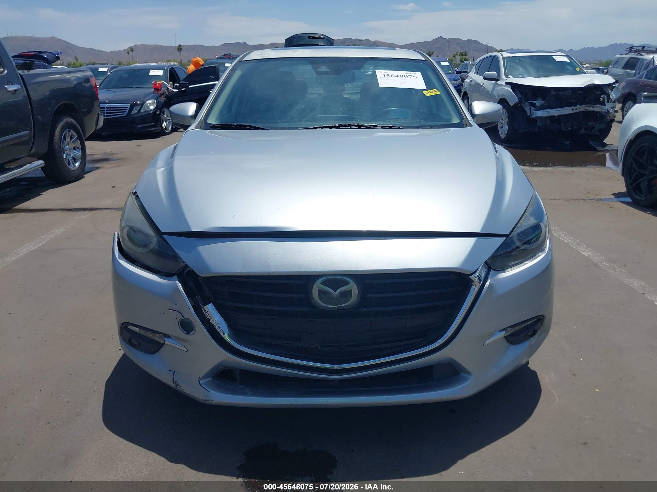 2017 MAZDA MAZDA3 Grand Touring