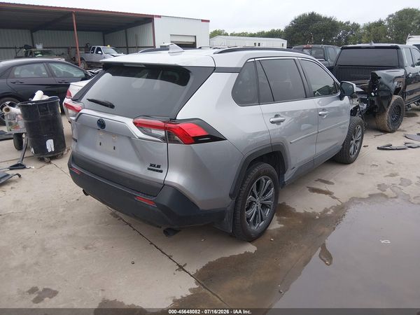 2024 TOYOTA RAV4 HYBRID XLE PREMIUM