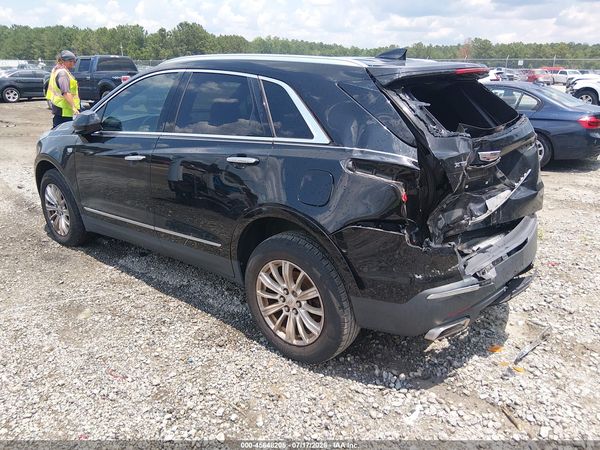 2018 CADILLAC XT5 STANDARD