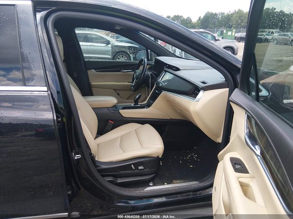 2018 CADILLAC XT5 STANDARD