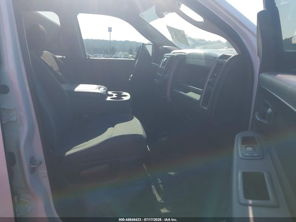2016 RAM 1500 EXPRESS