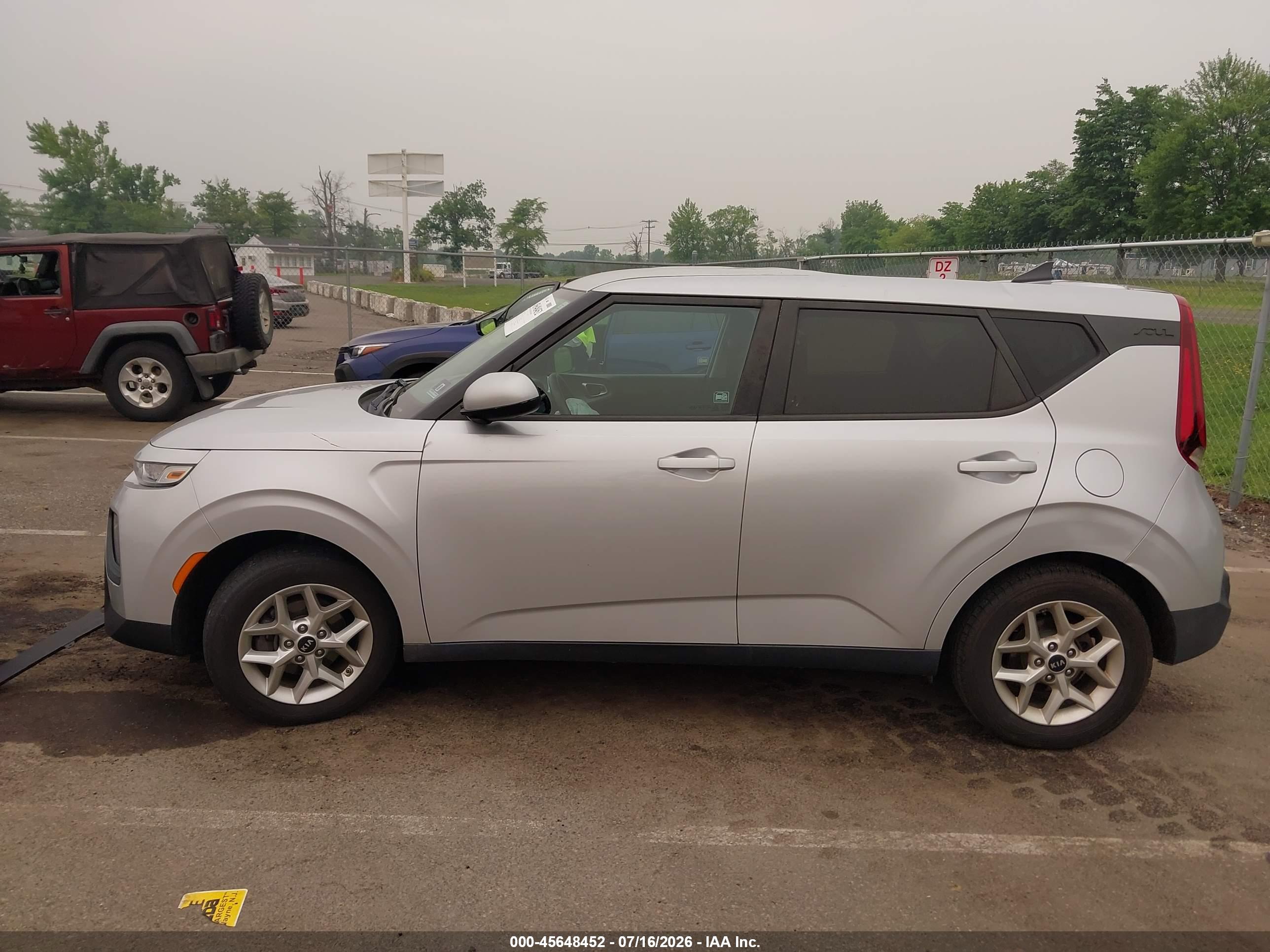 2020 KIA SOUL S