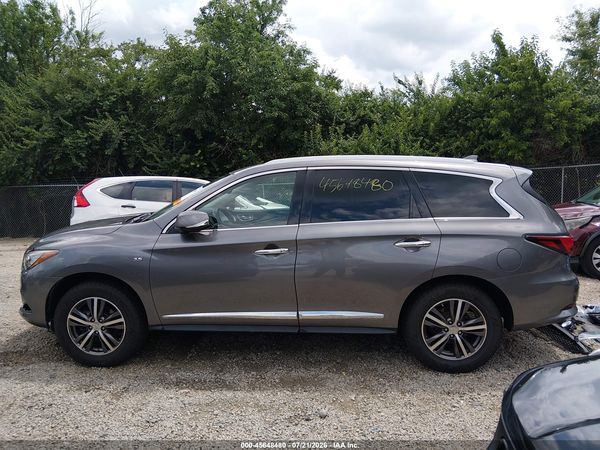 2019 INFINITI QX60 LUXE