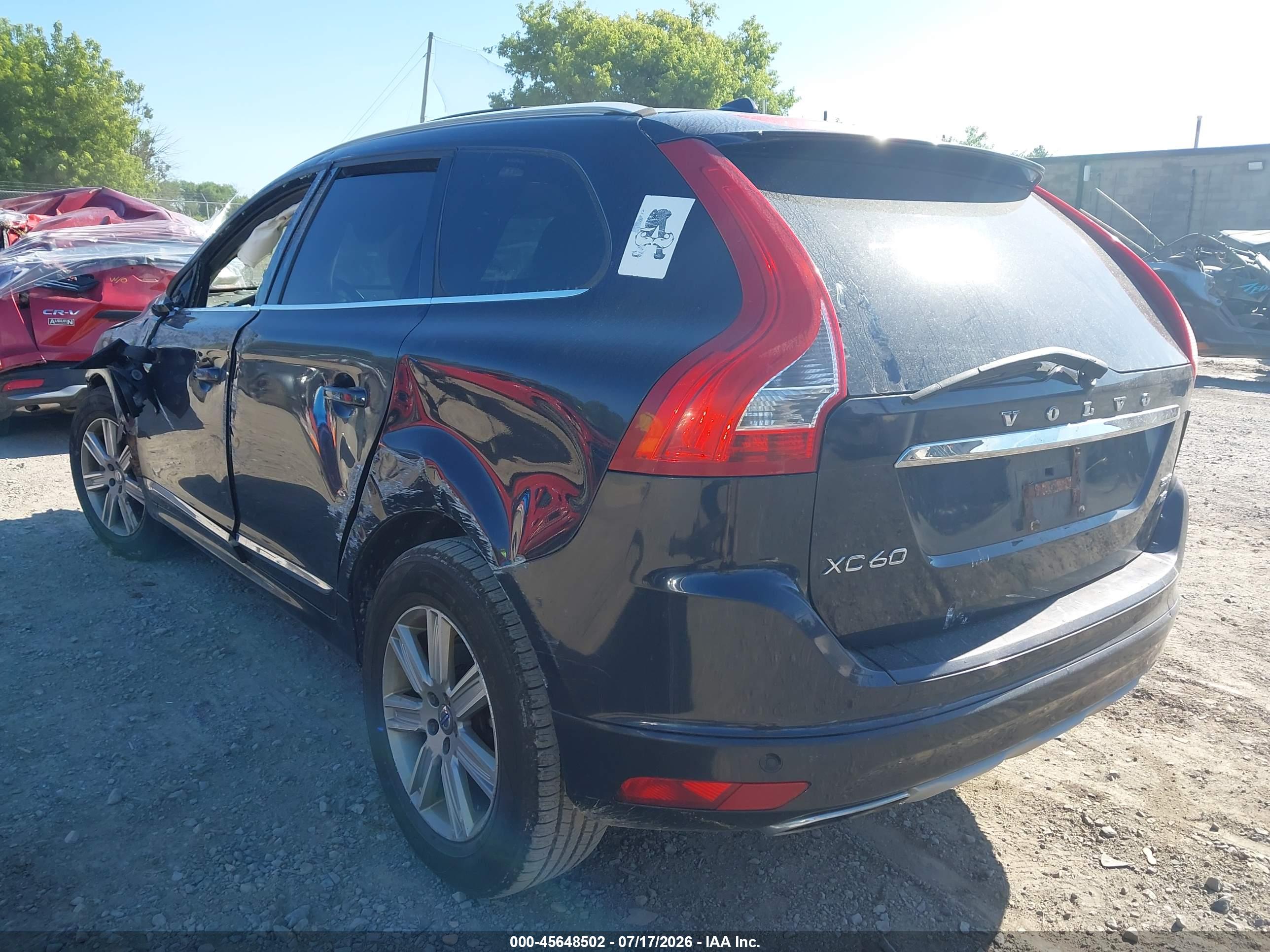 2016 VOLVO XC60