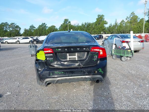 2017 VOLVO S60 T5 DYNAMIC