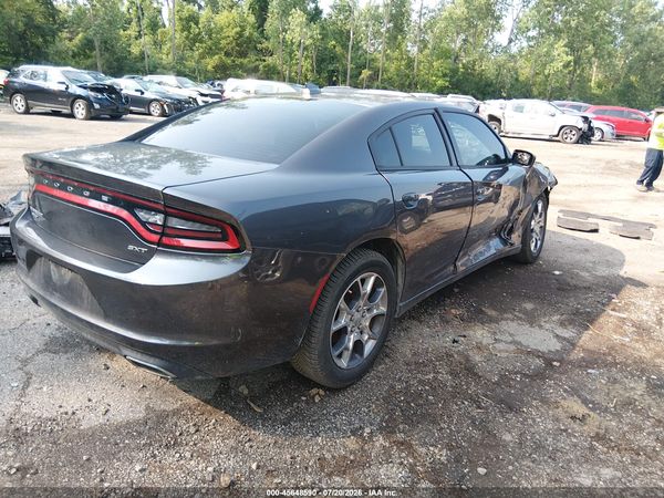 2016 DODGE CHARGER SXT