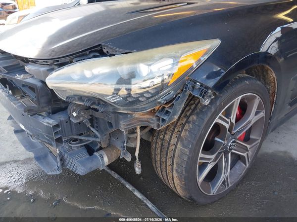 2018 KIA STINGER GT1