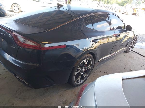 2018 KIA STINGER GT1