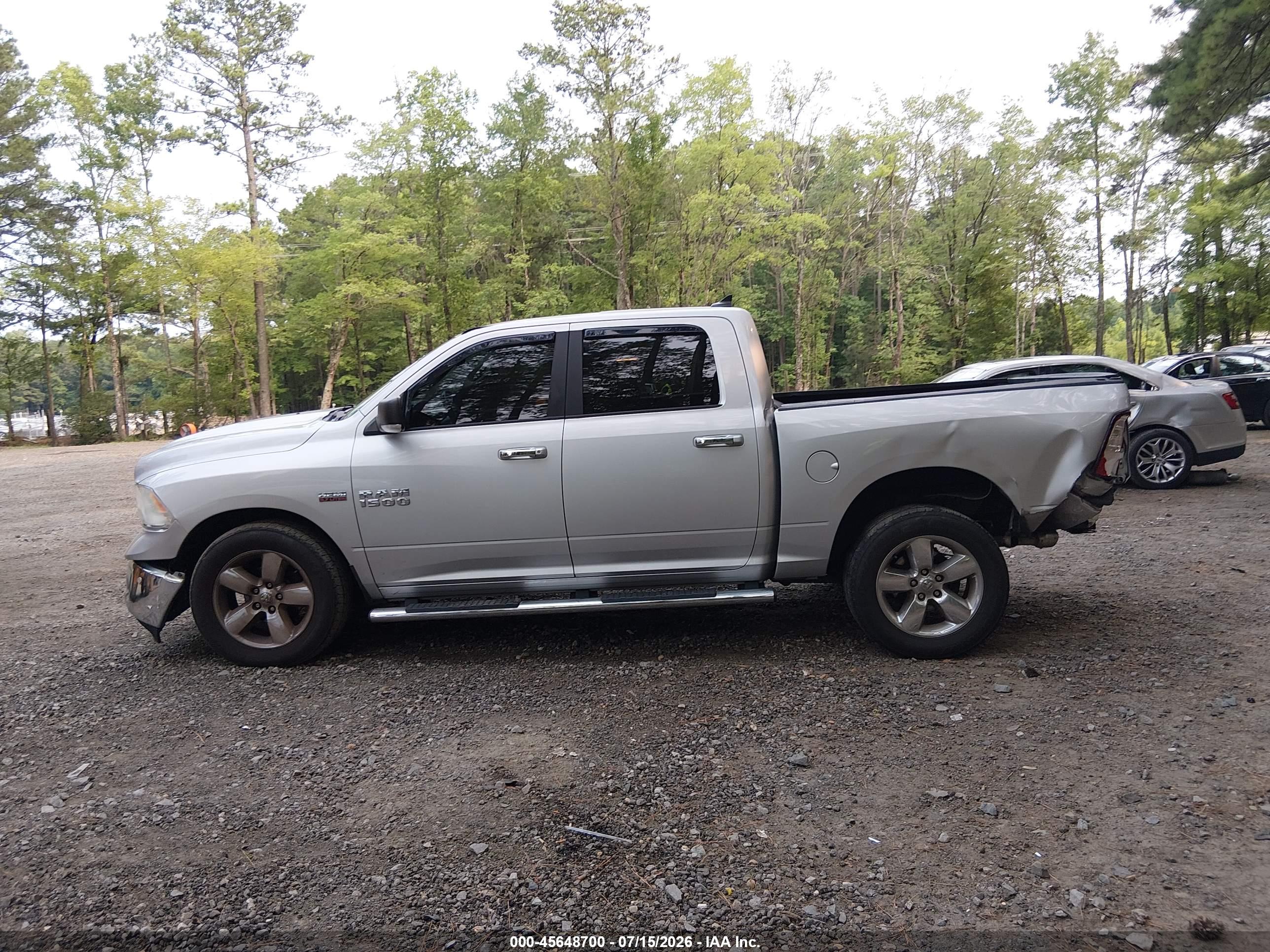 2016 RAM 1500 BIG HORN