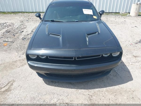 2018 DODGE CHALLENGER SXT