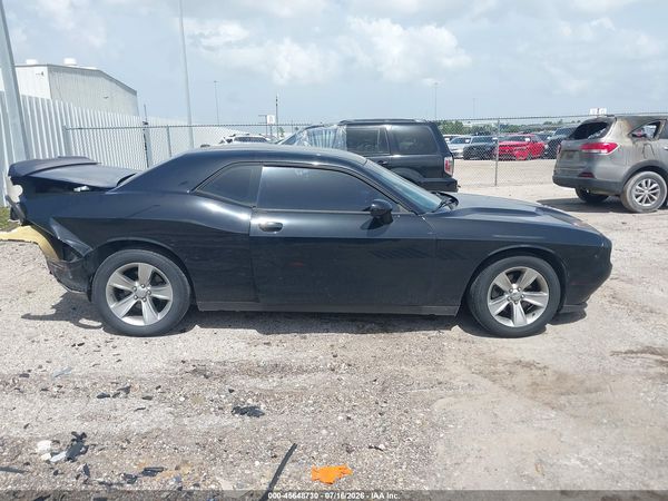 2018 DODGE CHALLENGER SXT