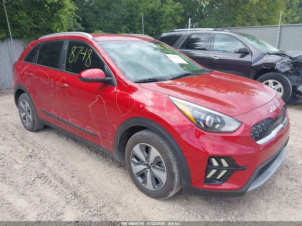 2022 KIA NIRO LX