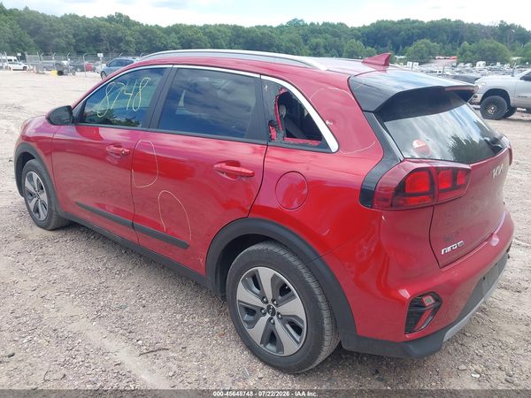 2022 KIA NIRO LX