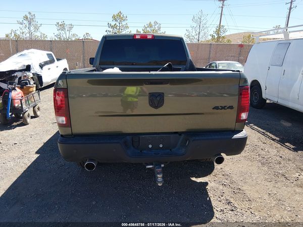 2021 RAM 1500 CLASSIC WARLOCK  4X4 6'4 BOX