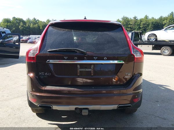 2016 VOLVO XC60 T5 PLATINUM