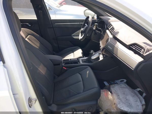 2025 AUDI Q3