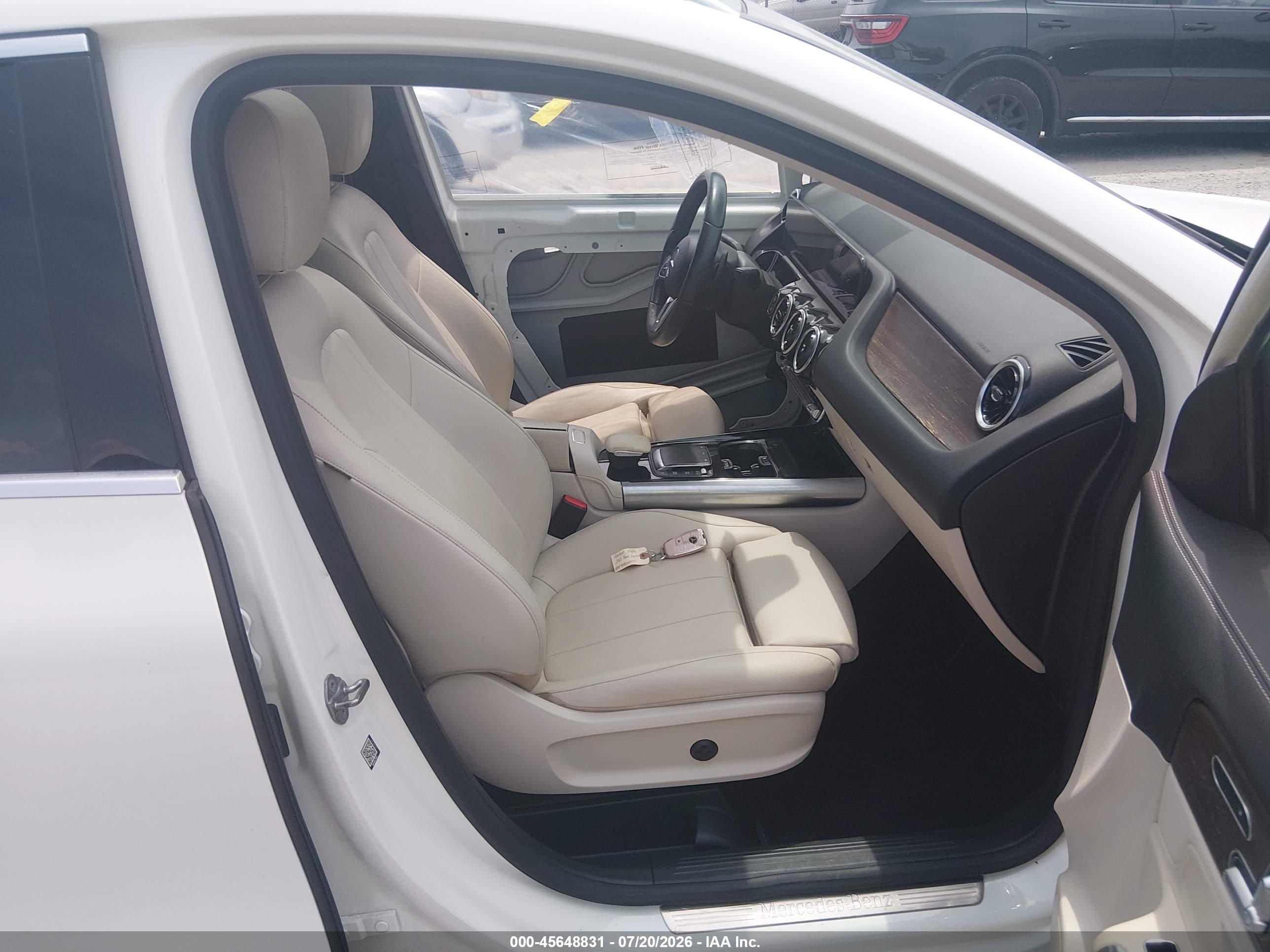 2021 MERCEDES-BENZ GLA 250 4MATIC