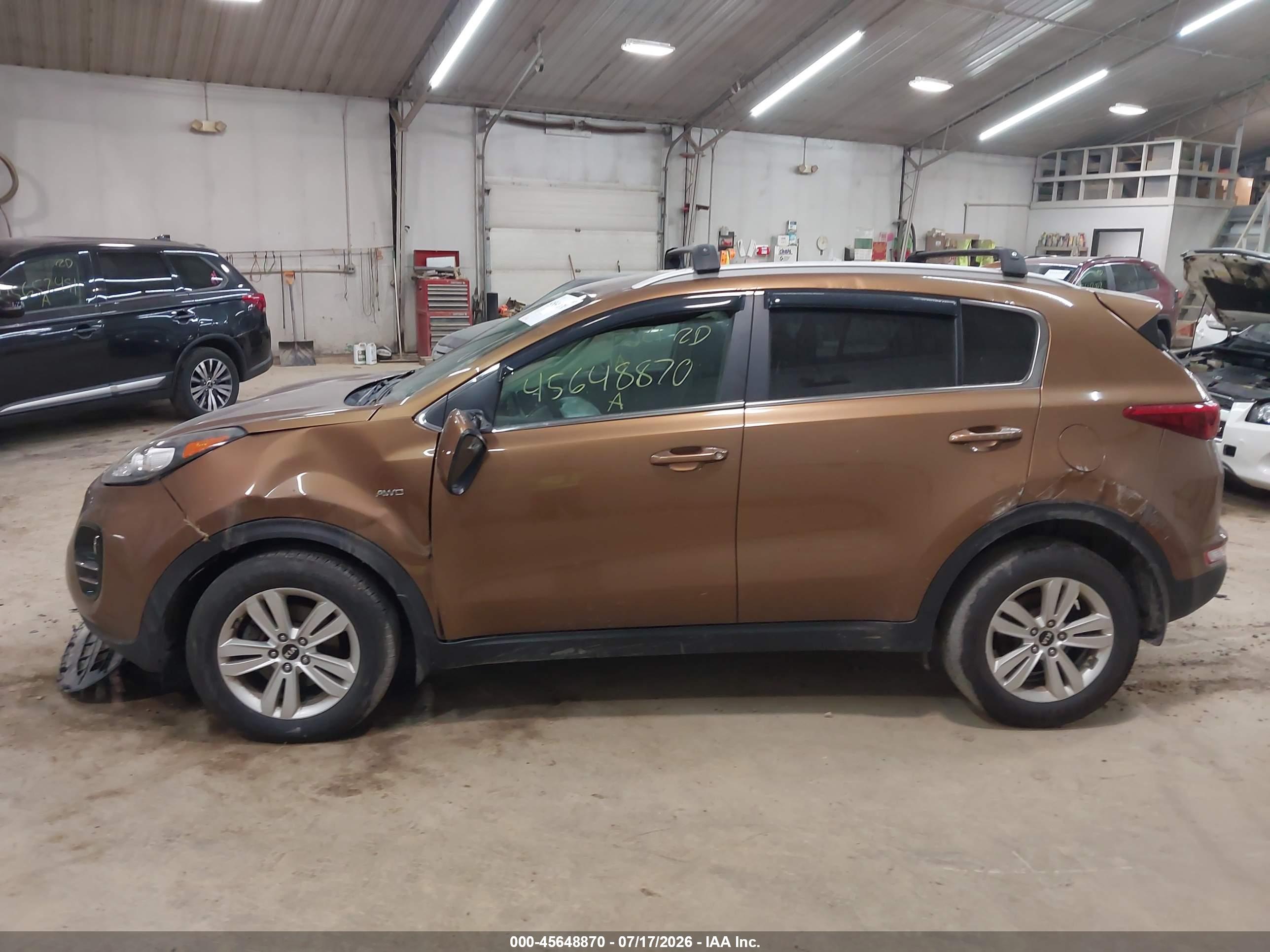 2017 KIA SPORTAGE LX