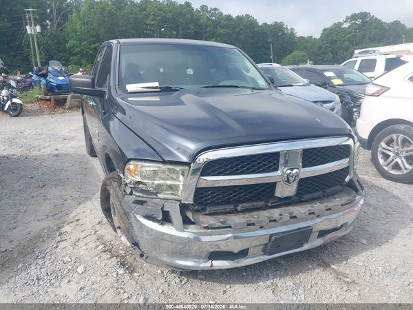 2016 RAM 1500 SLT