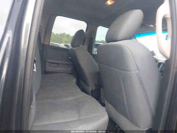 2016 RAM 1500 SLT