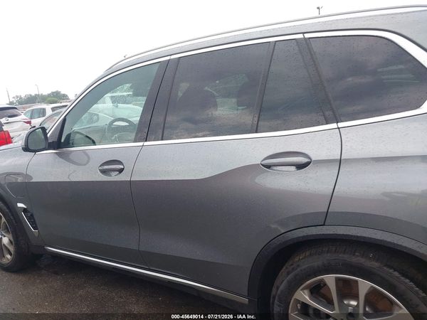 2024 BMW X5 PHEV XDRIVE50E