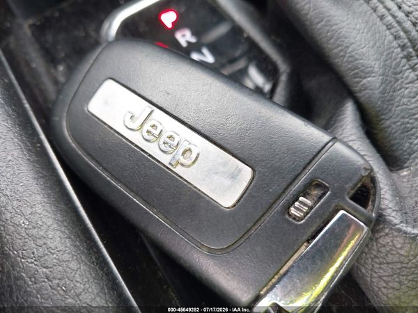 2022 JEEP COMPASS LATITUDE LUX 4X4