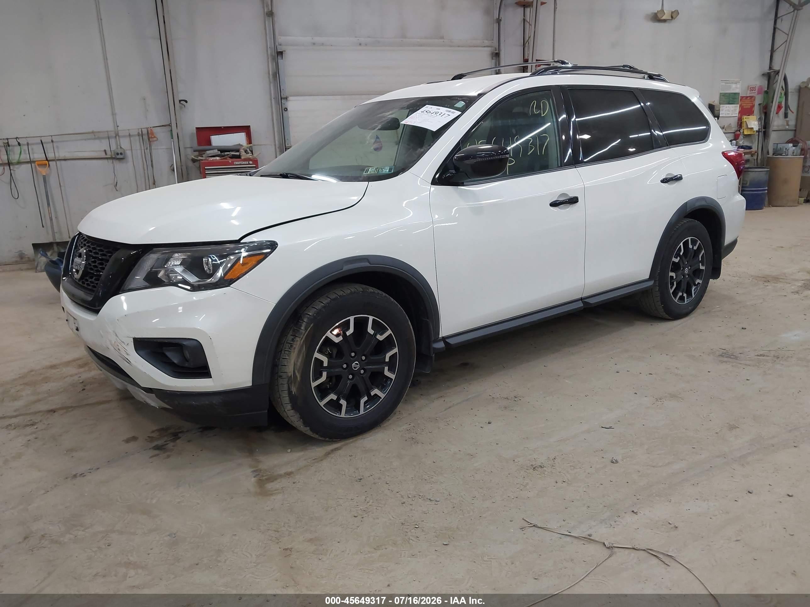2020 NISSAN PATHFINDER SV 4WD — I2