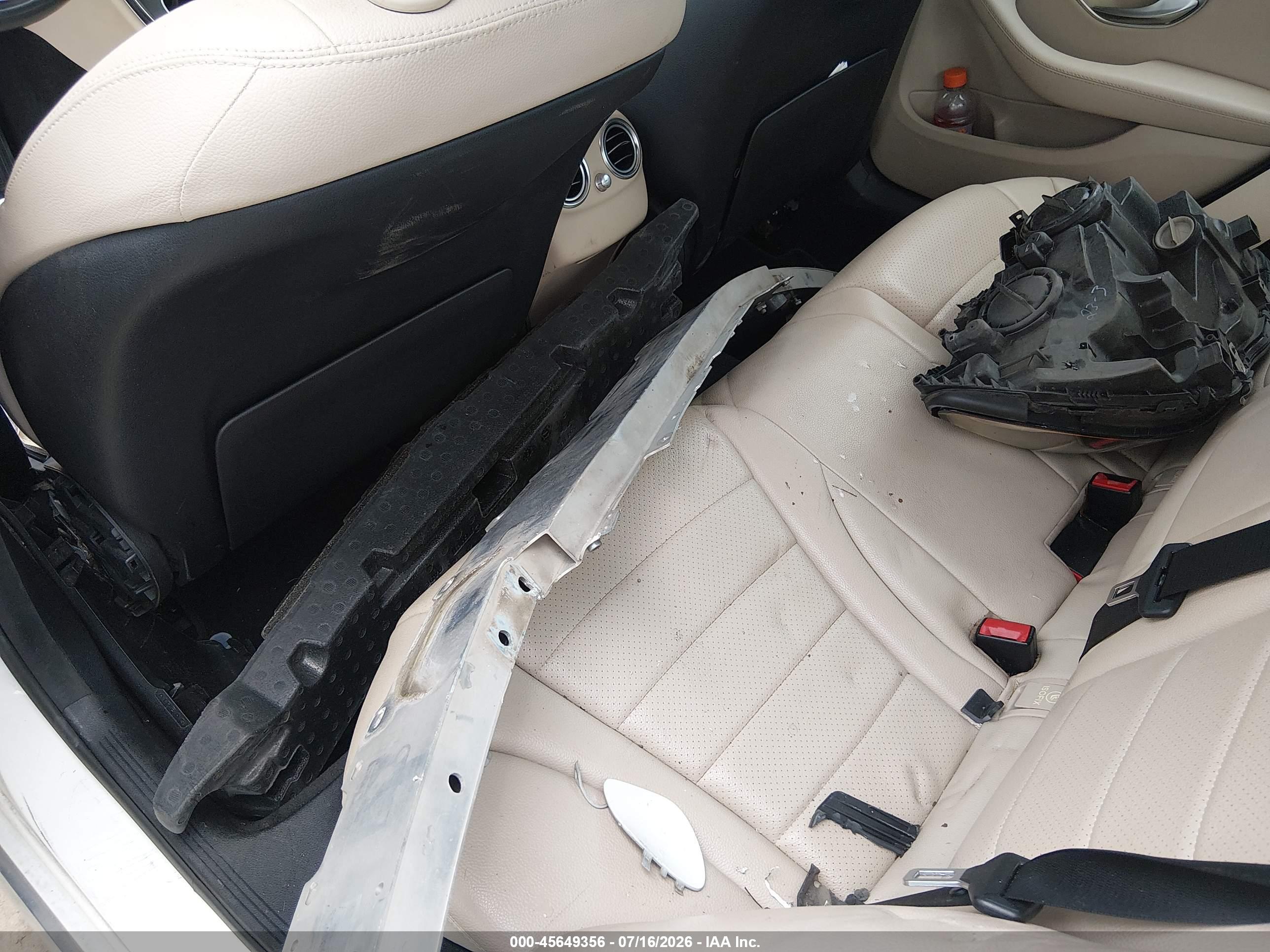 2016 MERCEDES-BENZ C 300 C300