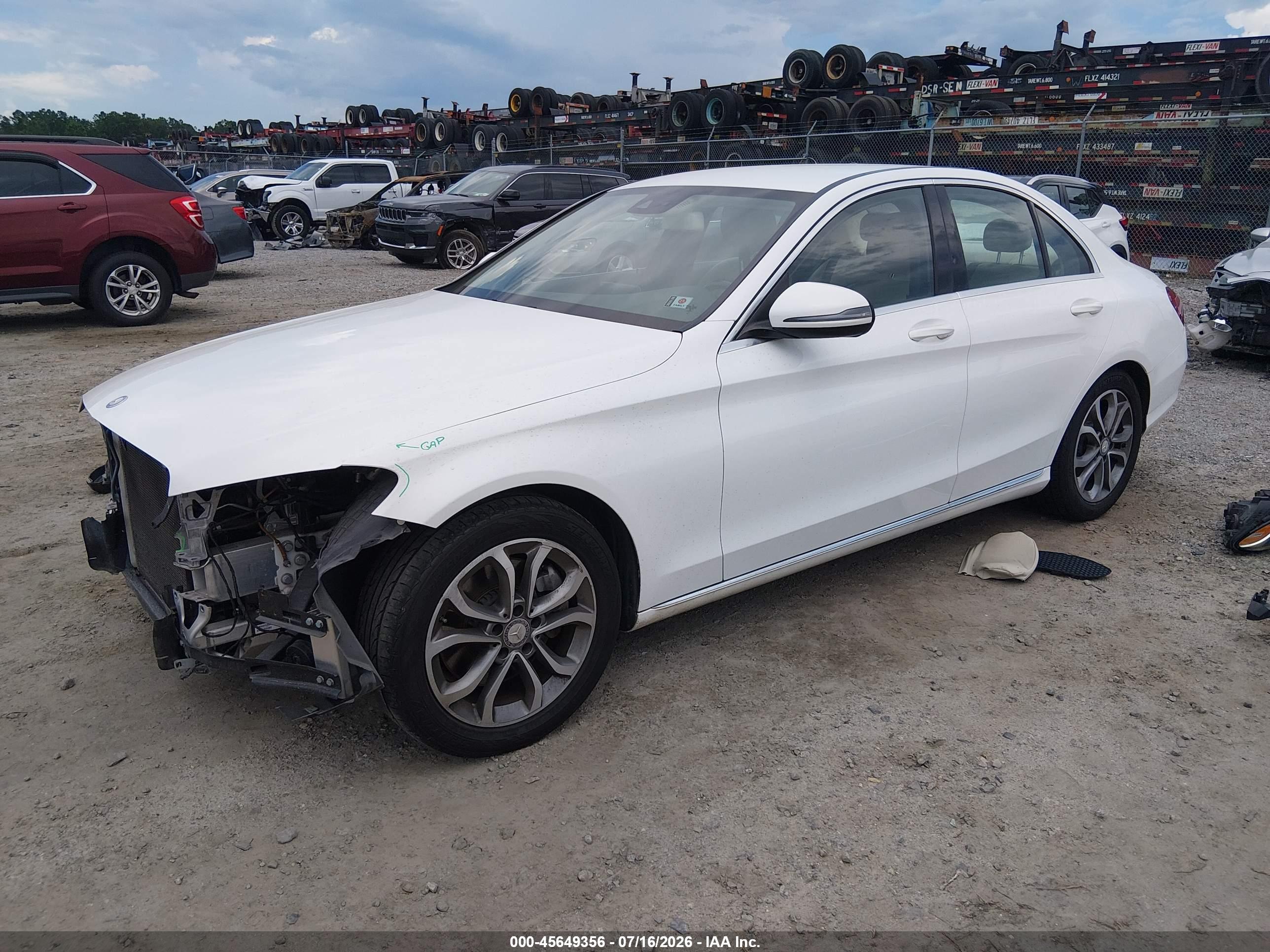 2016 MERCEDES-BENZ C 300 C300