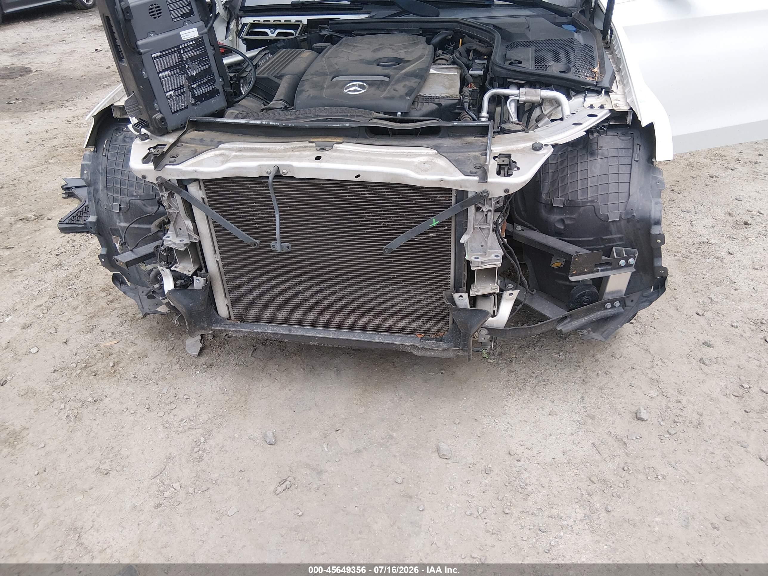 2016 MERCEDES-BENZ C 300 C300