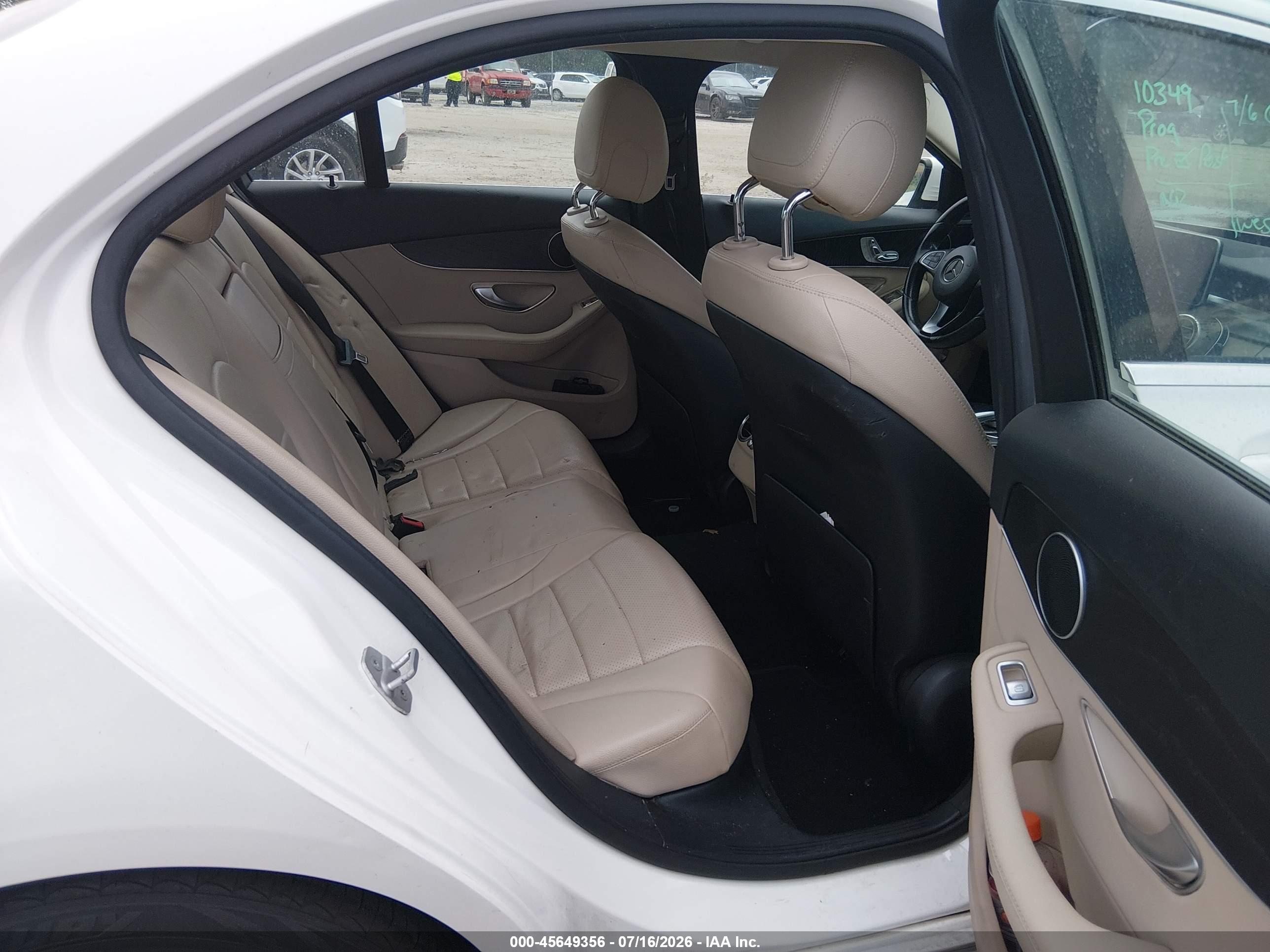 2016 MERCEDES-BENZ C 300 C300