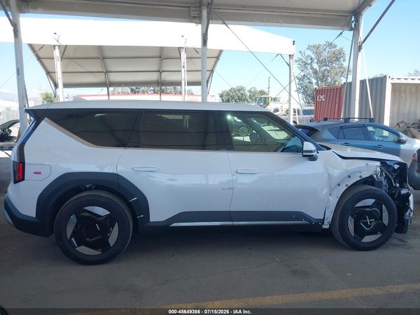 2026 KIA EV9 LIGHT LONG RANGE