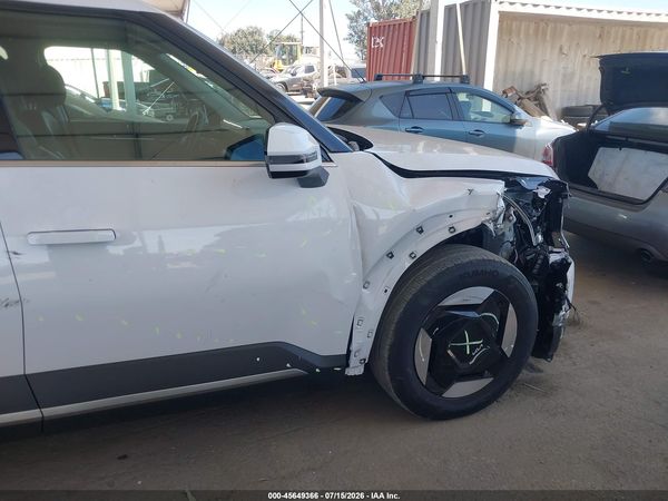 2026 KIA EV9 LIGHT LONG RANGE