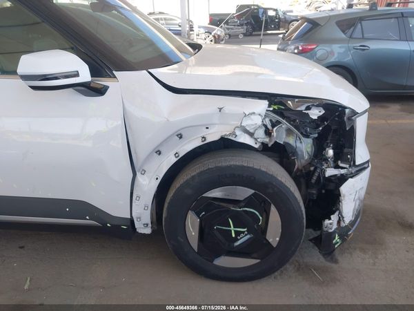 2026 KIA EV9 LIGHT LONG RANGE
