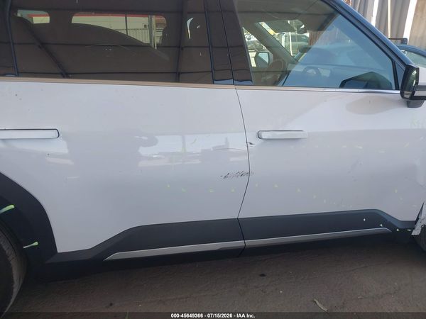 2026 KIA EV9 LIGHT LONG RANGE