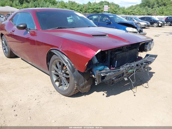 2018 DODGE CHALLENGER SXT