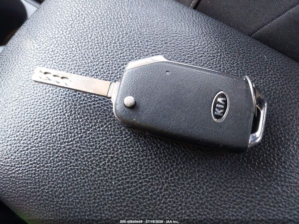 2019 KIA FORTE LXS