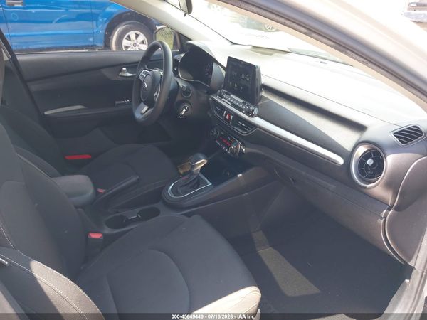 2019 KIA FORTE LXS