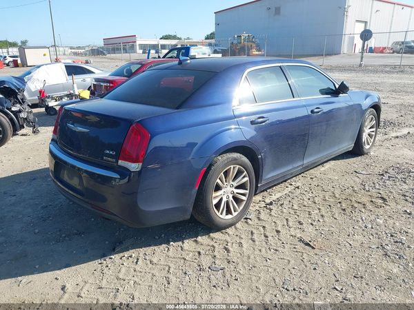 2017 CHRYSLER 300 LIMITED — I4