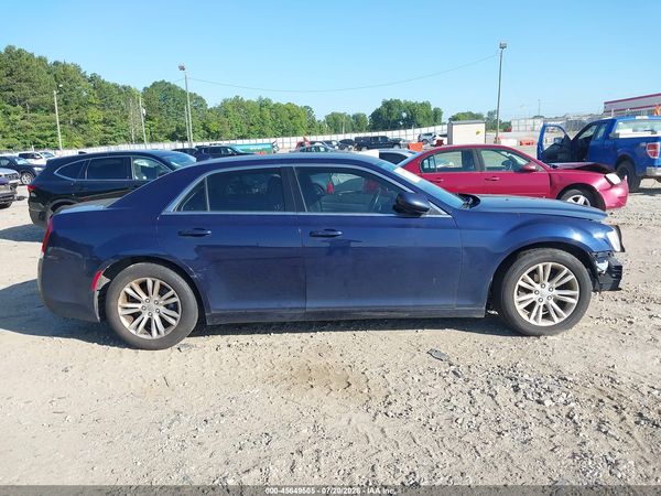 2017 CHRYSLER 300 LIMITED — I116